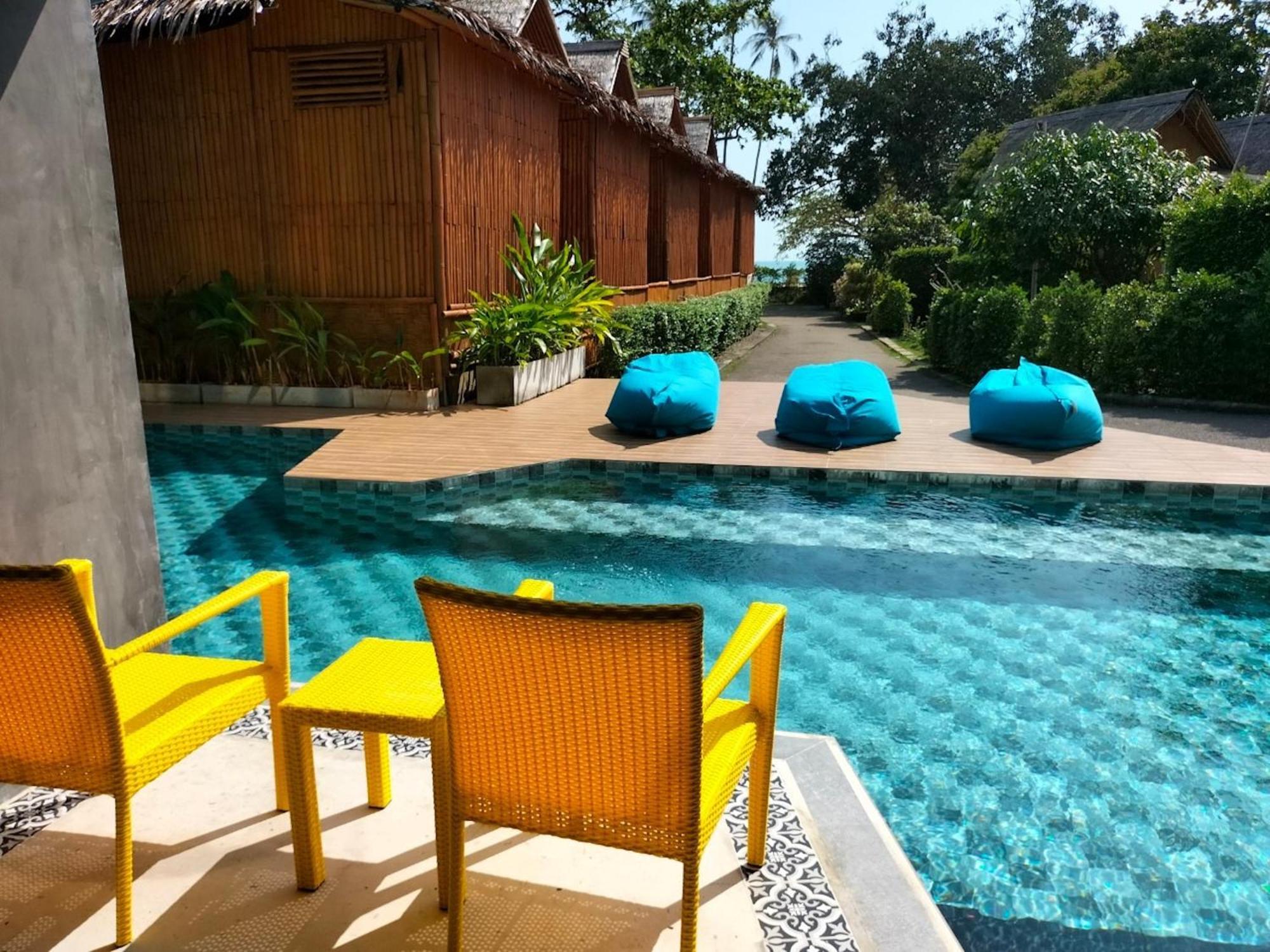 Anyavee Krabi Resor 4*